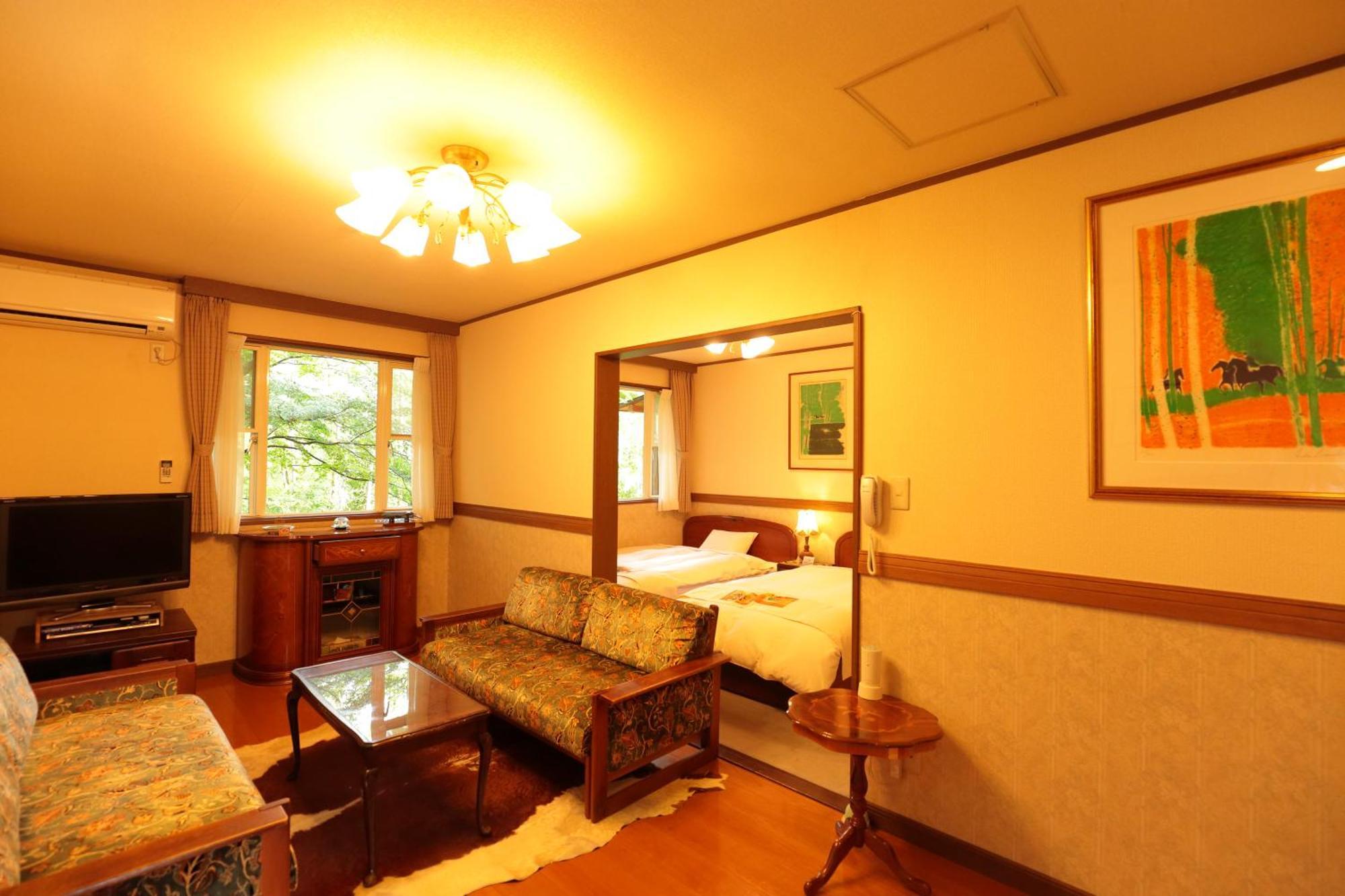 小さなホテルセラヴィ 長瀞町 エクステリア 写真